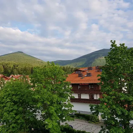 Z Widokiem 카르파츠